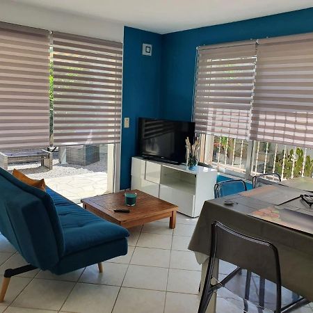 Charmant Logement Avec Piscine Saint-Feliu-d'Avall Εξωτερικό φωτογραφία