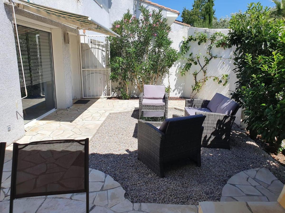Charmant Logement Avec Piscine Saint-Feliu-d'Avall Εξωτερικό φωτογραφία