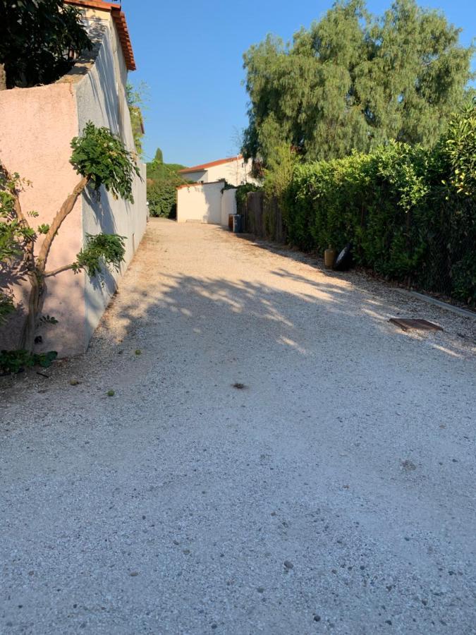 Charmant Logement Avec Piscine Saint-Feliu-d'Avall Εξωτερικό φωτογραφία